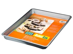 G&S Metal BakerEze Non-Stick Cake Pan, 15.5 x 10.5