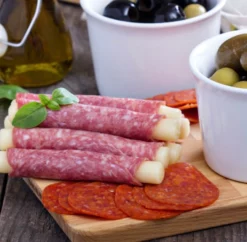 Hi Mountain Cracked Pepper 'n Garlic Summer Sausage Kit