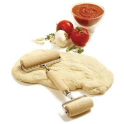 Norpro Wood Pizza/Pastry Roller